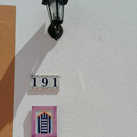 Castillo Apartament- Puerta Del Sol 191 Apartment *